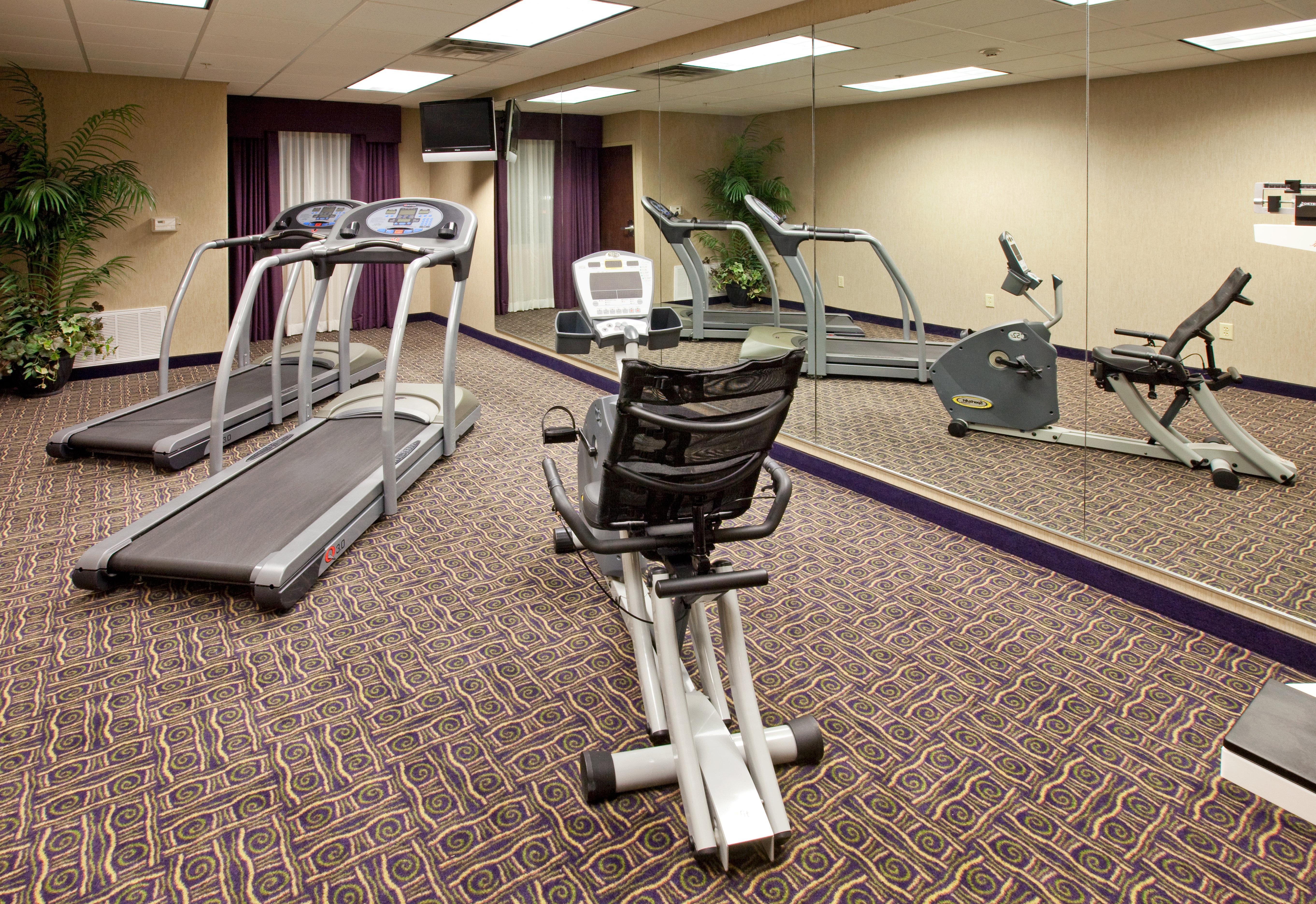 Holiday Inn Express Hotel And Suites Ada By Ihg Εξωτερικό φωτογραφία